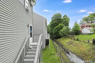 62 Chestnut St Ext, Danbury, CT 06810 - Photo 14
