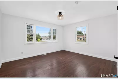 11 Stratfield Place, Bridgeport, CT 06606 - Photo 22