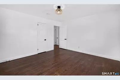 11 Stratfield Place, Bridgeport, CT 06606 - Photo 24