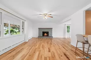 34 Davenport Dr, Stamford, CT 06902 - Photo 2