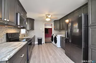 39 Sunnybrook Dr, Avon, CT 06001 - Photo 8