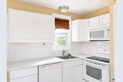 400 Treadwell Street, Hamden, CT 06514 - Photo 4