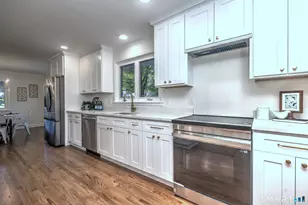 50 Oak Ridge Rd, Stratford, CT 06614 - Photo 16