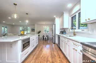 50 Oak Ridge Rd, Stratford, CT 06614 - Photo 12