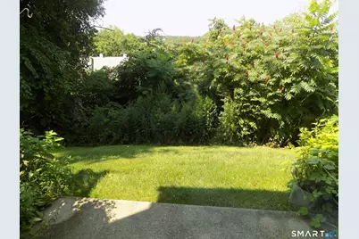 585 Park Road #10-3, Waterbury, CT 06708 - Photo 18