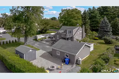 29 Indian Neck Avenue, Branford, CT 06405 - Photo 2