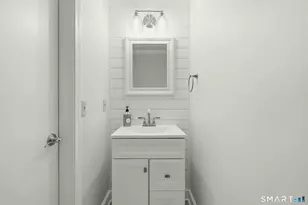 16 Pequot Dr, Rocky Hill, CT 06067 - Photo 20