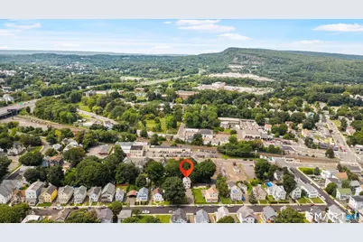 136 Franklin Street, Meriden, CT 06450 - Photo 36