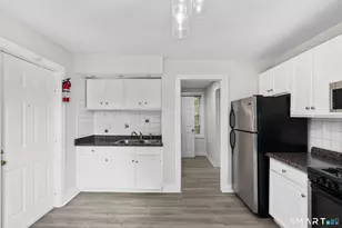 136 Franklin St, Meriden, CT 06450 - Photo 28
