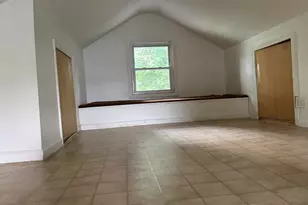 136 Franklin St, Meriden, CT 06450 - Photo 34
