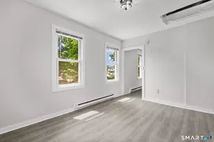 136 Franklin St, Meriden, CT 06450 - Photo 32