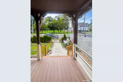 630 Kossuth Street #1, Bridgeport, CT 06608 - Photo 4