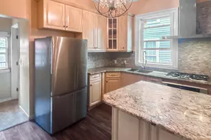 630 Kossuth St, Bridgeport, CT 06608 - Photo 18