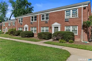 8 Hamilton Ct, Stamford, CT 06902 - Photo 14
