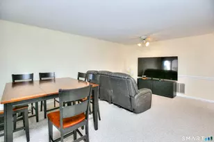 23 Glenrock, Norwalk, CT 06850 - Photo 6