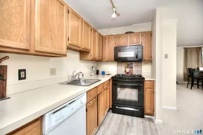 23 Glenrock #23, Norwalk, CT 06850 - Photo 12