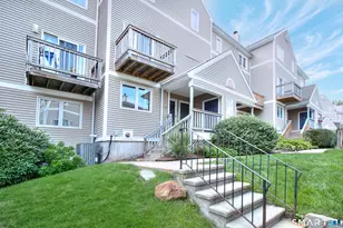 23 Glenrock, Norwalk, CT 06850 - Photo 2