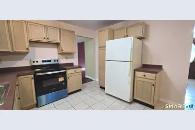 15 Sparrow Court, Montville, CT 06370 - Photo 6