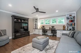 9 Griswold Pl, Simsbury, CT 06070 - Photo 26