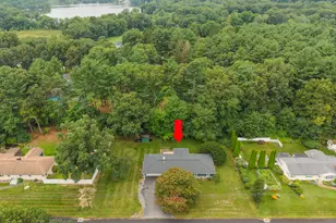 33 Bonnette Ave, Thompson, CT 06277 - Photo 4