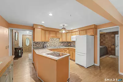 33 Bonnette Avenue, Thompson, CT 06277 - Photo 8