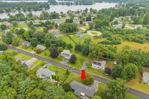 33 Bonnette Ave, Thompson, CT 06277 - Photo 6