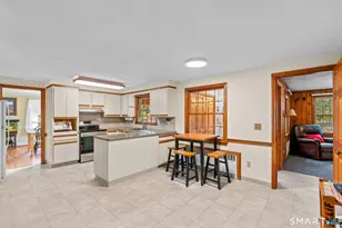 59 Rockledge Dr, West Hartford, CT 06107 - Photo 12