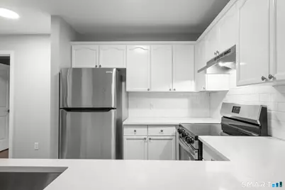 468 Main Street #319, East Lyme, CT 06357 - Photo 10
