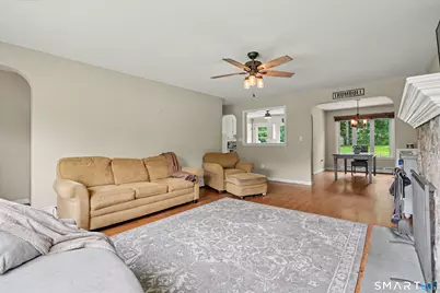 8 Bungay Terrace, Seymour, CT 06483 - Photo 4