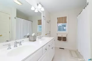 5 W Sussex Pl, Madison, CT 06443 - Photo 22