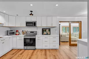 91 Whippoorwill Rd, Old Lyme, CT 06371 - Photo 8