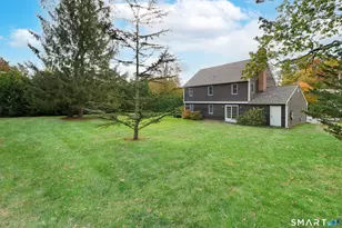 28 Brook Rd, Trumbull, CT 06611 - Photo 4