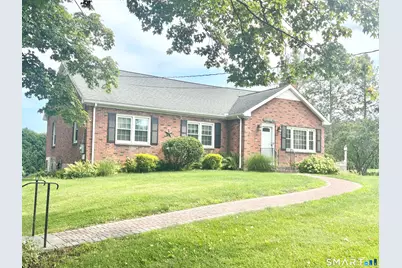 882 Avery Street, South Windsor, CT 06074 - Photo 2