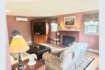 882 Avery Street, South Windsor, CT 06074 - Photo 8