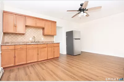157 Sage Avenue #1st floor left, Bridgeport, CT 06610 - Photo 4