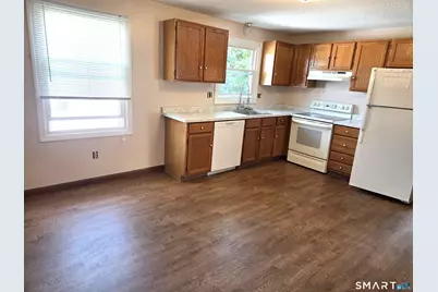 34 Pulaski Street, New Britain, CT 06053 - Photo 2