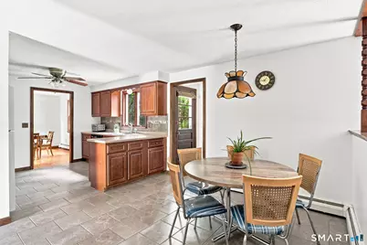39 Berkshire Way, Simsbury, CT 06070 - Photo 14