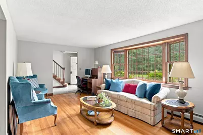 39 Berkshire Way, Simsbury, CT 06070 - Photo 8