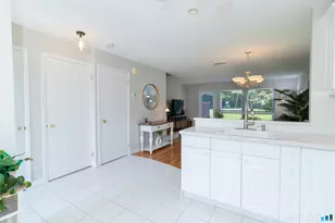 113 Centerbrook Rd, Hamden, CT 06518 - Photo 6