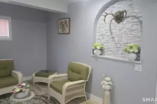 17 Congress Ave, Waterbury, CT 06708 - Photo 2