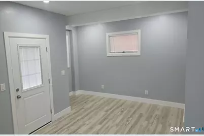 17 Congress Avenue, Waterbury, CT 06708 - Photo 6