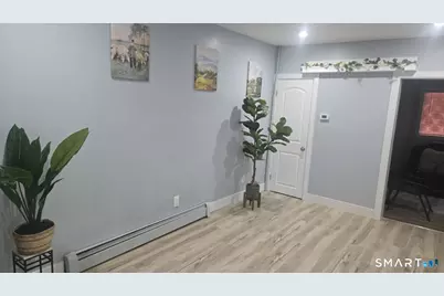 17 Congress Avenue, Waterbury, CT 06708 - Photo 4