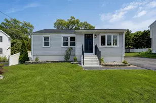 11 Wildwood Dr, East Haven, CT 06512 - Photo 1