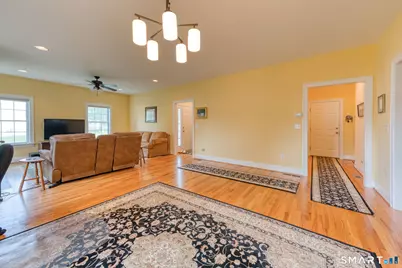9 Chapman Chase #9, Windsor Locks, CT 06096 - Photo 18