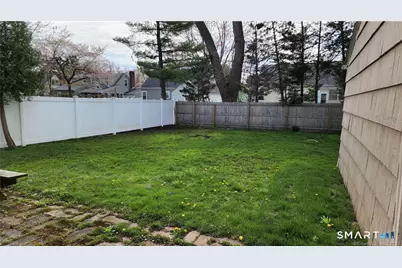 25 Madsen Road, West Hartford, CT 06110 - Photo 14