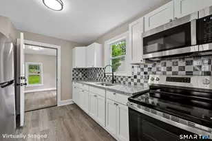 52 Wilson St, Waterbury, CT 06708 - Photo 6