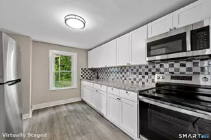 52 Wilson St, Waterbury, CT 06708 - Photo 8