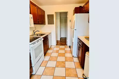 155 Brewster Street #4H, Bridgeport, CT 06605 - Photo 10