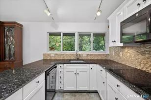 454 Old Cellar Rd, Orange, CT 06477 - Photo 8