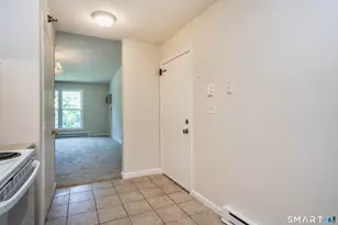 949 Pleasant Valley Rd, South Windsor, CT 06074 - Photo 6